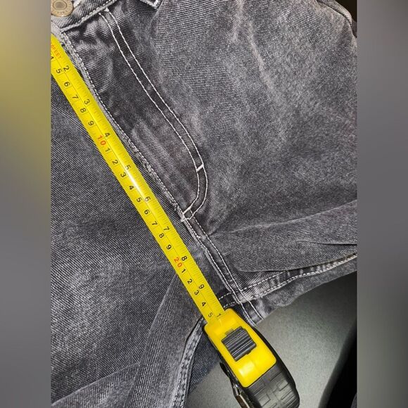 Brandy Melville John Galt Cargo/ Carpenter style jeans size Small EUC - Picture 9 of 10